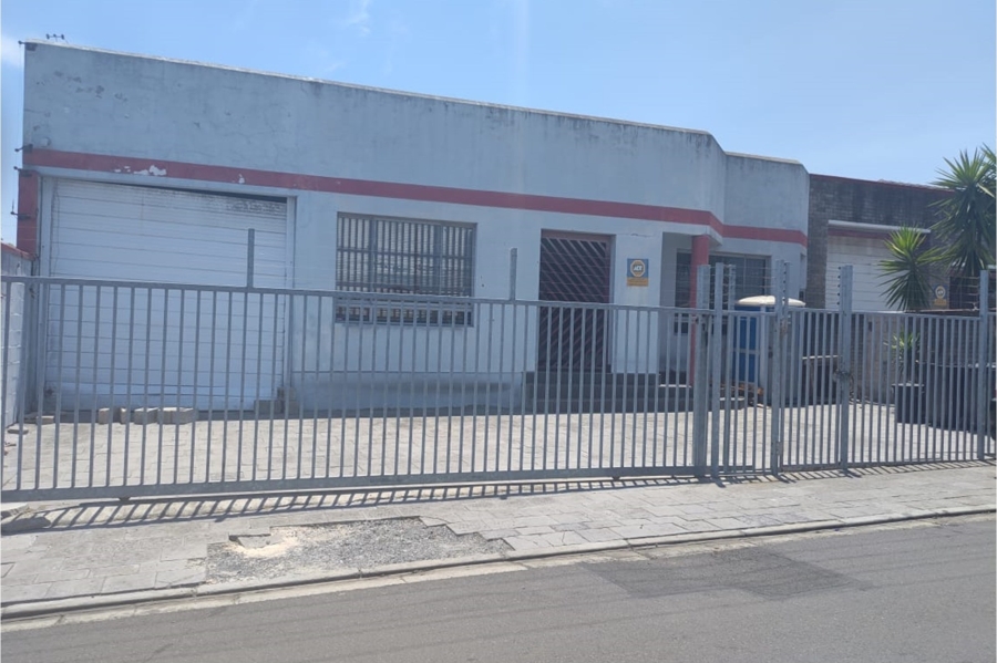 Commercial Property for Sale in Parow Western Cape